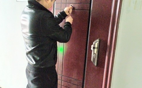 「揽胜匹配方法」2000款起揽胜遥控匹配方法
